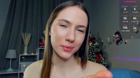 Josie Manesi online show from 1, 2, 2025