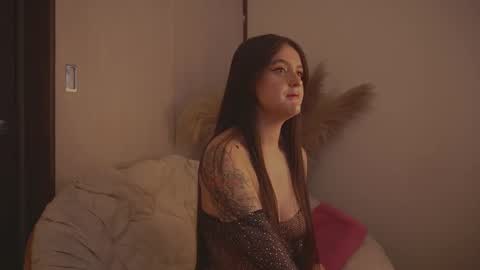 Diane Independent model online show from 11, 3, 2025