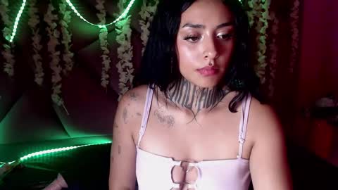 Snapshot of celeste_owen18 chatting on 1, 3, 2025 celeste owen18 online show from 1, 3, 2025