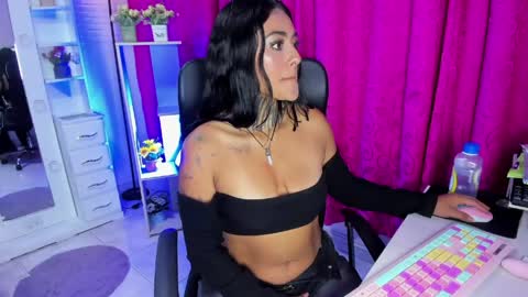 celeste owen18 online show from 4, 5, 2026
