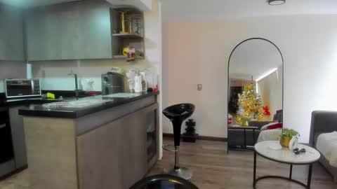 Snapshot of celeste_pervert chatting on 16, 12, 2025 mia sofiabohorquez INSTAGRAM online show from 16, 12, 2025