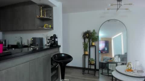 Snapshot of celeste_pervert chatting on 12, 1, 2026 mia sofiabohorquez INSTAGRAM online show from 12, 1, 2026