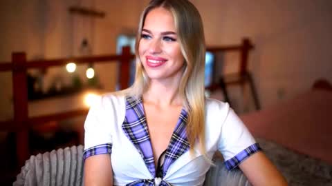 Snapshot of celeste_www chatting on 19, 2, 2026 Sunflower online show from 19, 2, 2026