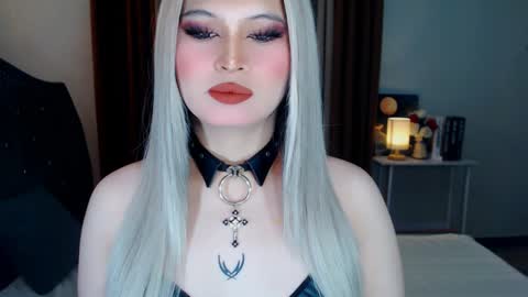 Snapshot of celestehollywood chatting on 5, 12, 2024 CELESTE IGYoshi Tian online show from 5, 12, 2024