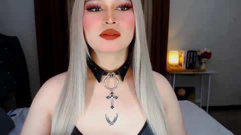 Snapshot of celestehollywood chatting on 2, 1, 2025 CELESTE IGYoshi Tian online show from 2, 1, 2025