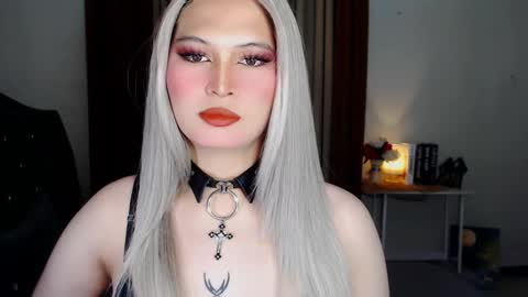 Snapshot of celestehollywood chatting on 3, 2, 2025 CELESTE IGYoshi Tian online show from 3, 2, 2025