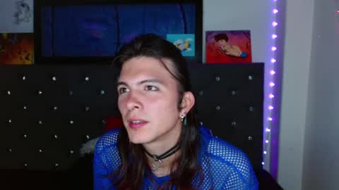 I am Valentinn online show from 9, 2, 2025