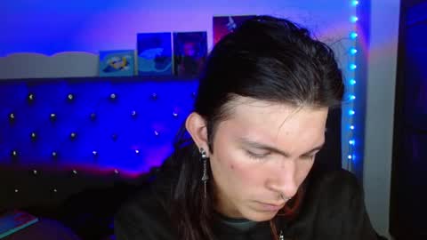 I am Valentinn online show from 4, 3, 2025