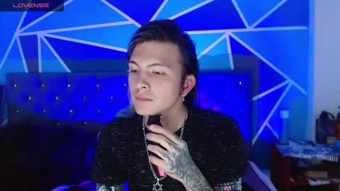 I am Valentinn online show from 13, 10, 2025