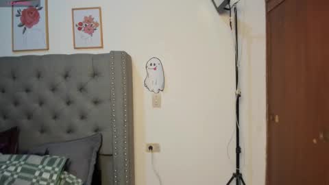 Snapshot of celesthejones chatting on 30, 11, 2025 CelestheJones online show from 30, 11, 2025