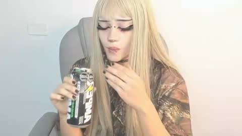 Snapshot of celestica_rose chatting on 5, 2, 2025 Celestica online show from 5, 2, 2025