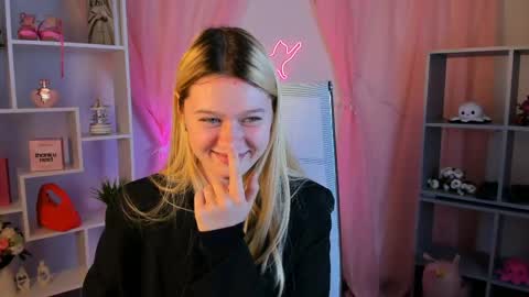 your cute kitty online show from 14, 5, 2026