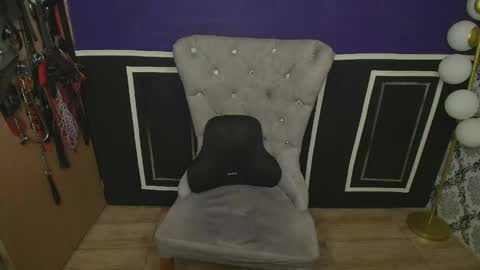       online show from 8, 5, 2026