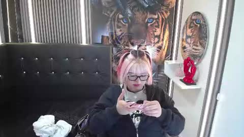Cerecita  online show from 27, 7, 2026