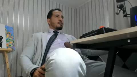 Snapshot of cesar_dant chatting on 31, 7, 2026 Cesar online show from 31, 7, 2026