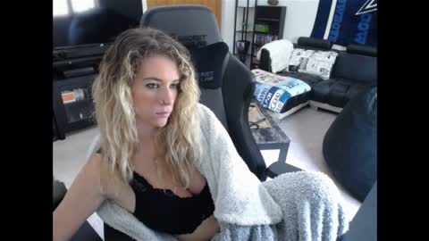 Marie online show from 23, 1, 2025