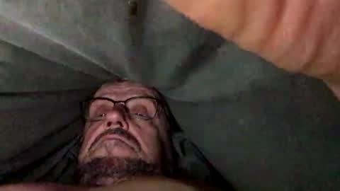 Snapshot of challe53 chatting on 15, 12, 2025 challe online show from 15, 12, 2025