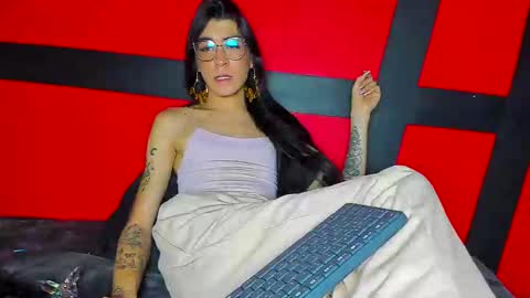 Snapshot of chaminelan chatting on 20, 1, 2025 chaminelan online show from 20, 1, 2025