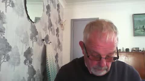 Champers online show from 12, 5, 2026