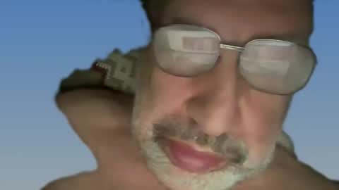 champsex305610 online show from 13, 10, 2025