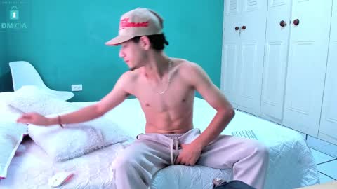 Snapshot of chandler_kenji chatting on 27, 2, 2025 Kenji online show from 27, 2, 2025