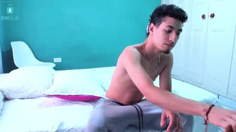 Snapshot of chandler_kenji chatting on 28, 2, 2025 Kenji online show from 28, 2, 2025