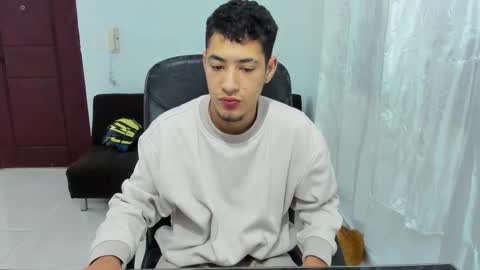 Snapshot of chandler_kenji chatting on 29, 9, 2025 Kenji online show from 29, 9, 2025