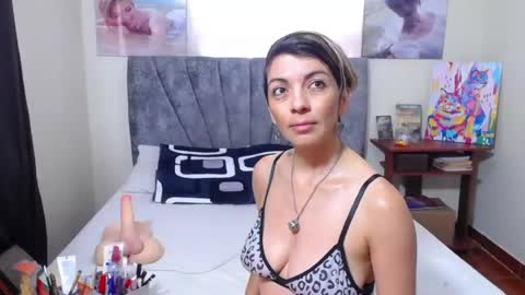 Snapshot of chanel_joliee chatting on 5, 7, 2026 chanel online show from 5, 7, 2026