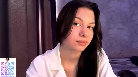Snapshot of chanel_no_5 chatting on 2, 10, 2025 Amelia online show from 2, 10, 2025
