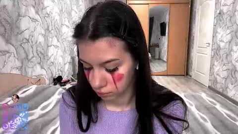 Snapshot of chanel_no_5 chatting on 23, 10, 2025 Amelia online show from 23, 10, 2025