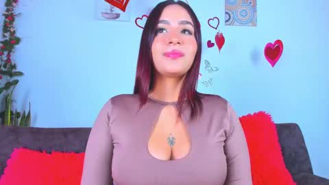 Snapshot of chanel_parker chatting on 25, 2, 2025  Chanel Parker  online show from 25, 2, 2025