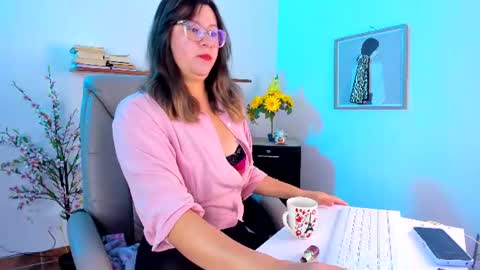 chanell online show from 24, 7, 2026