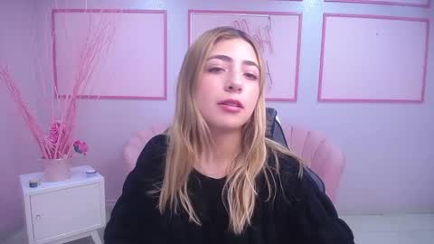 channel_blonde_a online show from 1, 12, 2024