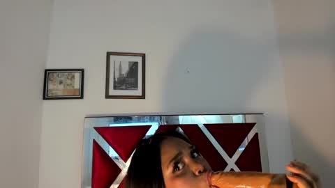 Snapshot of channellross chatting on 6, 3, 2025 Chanell online show from 6, 3, 2025