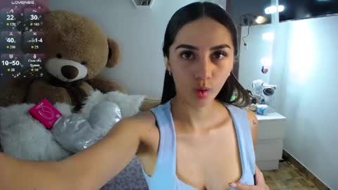 Isabella online show from 6, 5, 2026