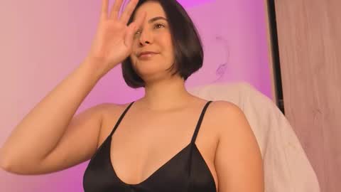 Snapshot of chanonv chatting on 29, 10, 2025 Alice online show from 29, 10, 2025