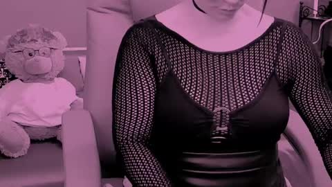 Snapshot of chantallovely chatting on 31, 3, 2026 The Queen online show from 31, 3, 2026