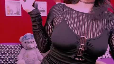 The Queen online show from 30, 5, 2026