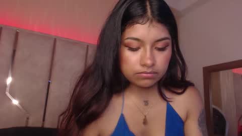  chantalpetit  online show from 5, 1, 2026