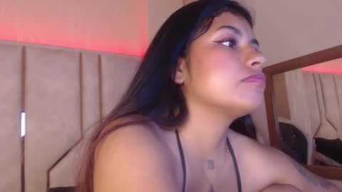  chantalpetit  online show from 16, 2, 2026