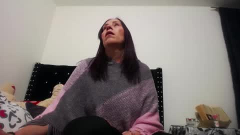    online show from 12, 5, 2026