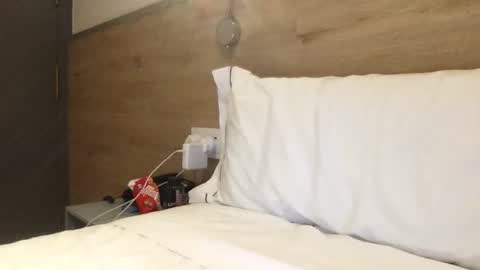 Snapshot of chapfella chatting on 27, 3, 2026 chapfella online show from 27, 3, 2026