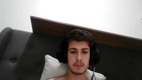 Snapshot of charismaticcharm chatting on 11, 1, 2025 charismaticcharm online show from 11, 1, 2025