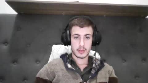 Snapshot of charismaticcharm chatting on 15, 1, 2025 charismaticcharm online show from 15, 1, 2025