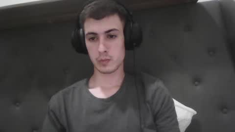 Snapshot of charismaticcharm chatting on 21, 1, 2025 charismaticcharm online show from 21, 1, 2025