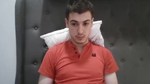 Snapshot of charismaticcharm chatting on 25, 1, 2025 charismaticcharm online show from 25, 1, 2025