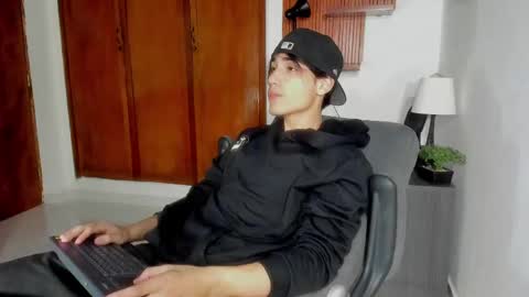 charley_morgan online show from 17, 2, 2025