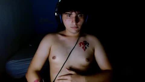 Snapshot of charley_quin chatting on 8, 3, 2026 Charley quinn online show from 8, 3, 2026