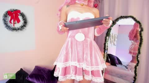 Snapshot of charloottee_1 chatting on 24, 12, 2024 Char 3 Lets go for the 100 Thumb-Up online show from 24, 12, 2024