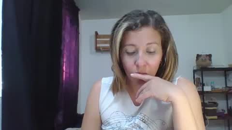 charlott online show from 2, 1, 2025